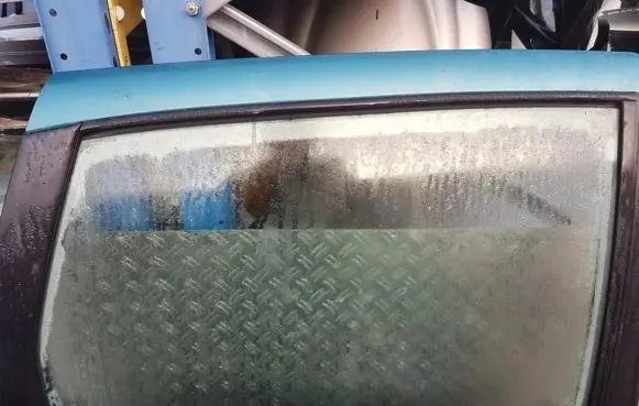 Nissan Almera Tino Rear door window glass