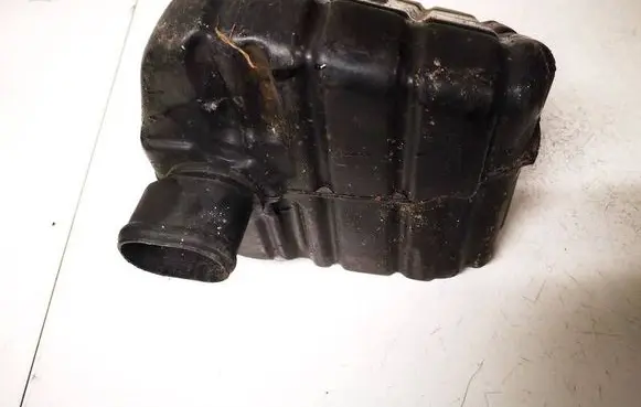 Nissan Primera Intake resonator nissan59y00