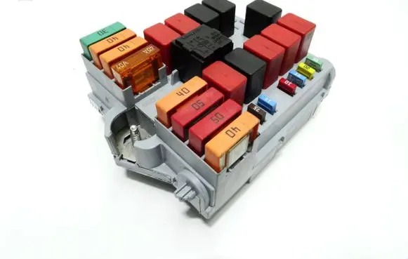 Citroen Jumper Fuse module 1388601080