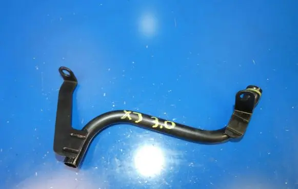 Jaguar XJ X351 Oil cooling pipe 9X2Q-6C851-BA C9K3A