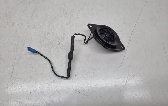 BMW 5 F10 F11 Front door speaker 9175696 65139175696