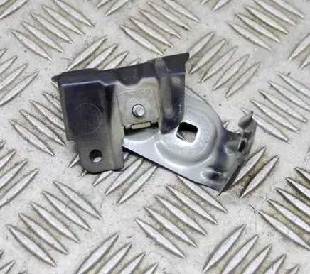 Fender mounting bracket