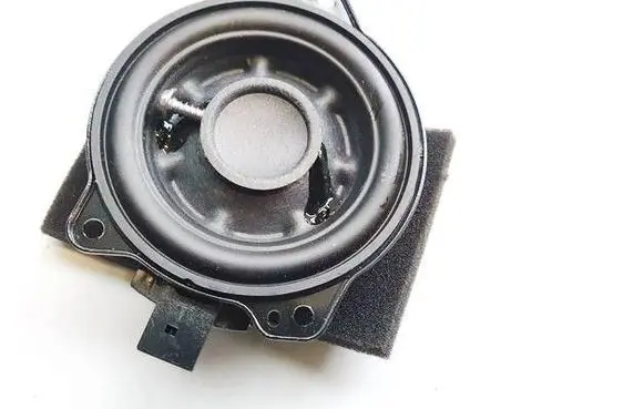 Tesla Model Y Front door speaker 148648800a 1486488-00-a