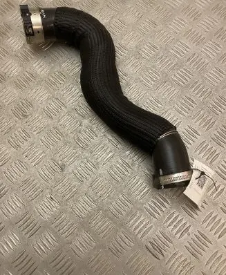 Peugeot 3008 II Intercooler hose/pipe 9820115580