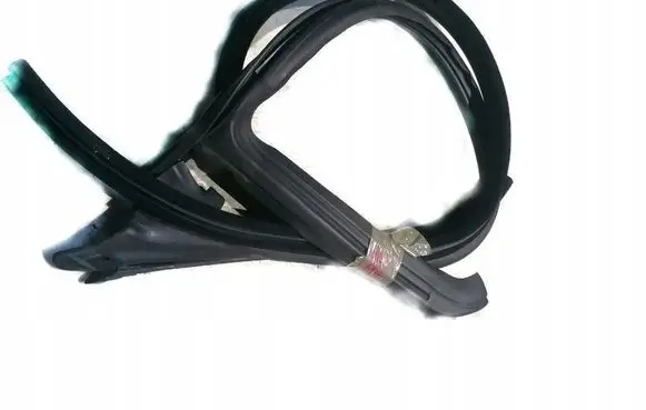 Mercedes-Benz CLS C219 Front door rubber seal 