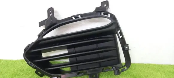 Hyundai i30 Front bumper lower grill 86563S0000