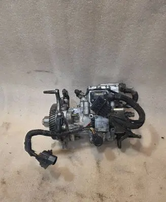 Mitsubishi Pajero Fuel injection high pressure pump 1091443053