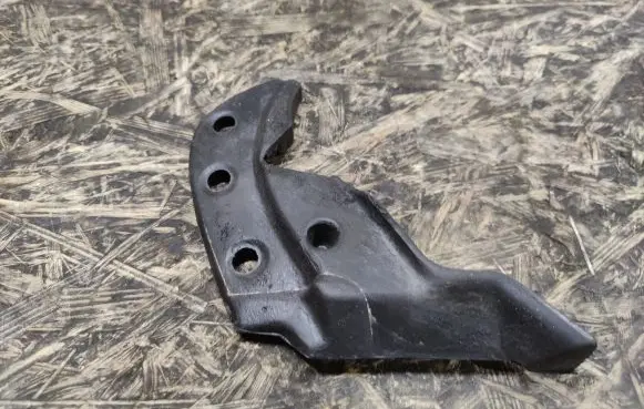 Other rear door trim element