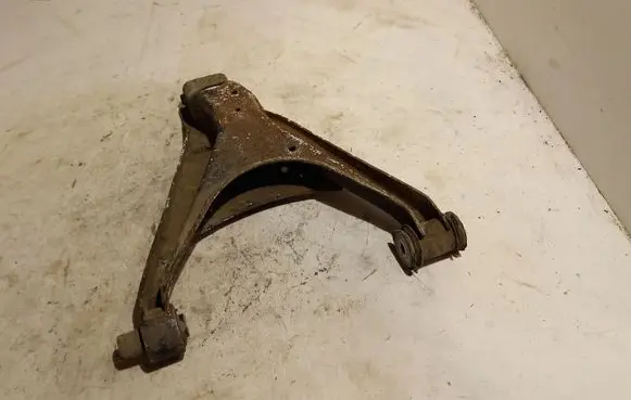 Volkswagen PASSAT B5.5 Rear upper control arm/wishbone 4B0505311