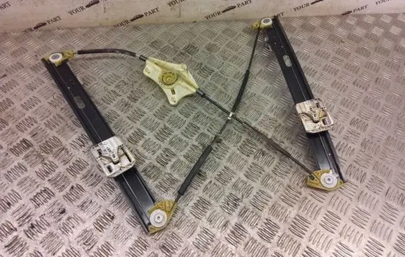 Seat Leon (5F) Front door electric window regulator 5F4837462D