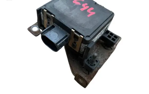 KIA Pro Cee'd III Distronic sensor radar j799110011