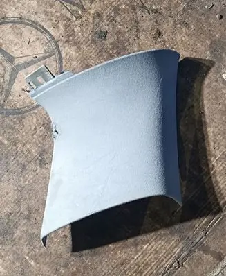 (D)pillar trim (top)