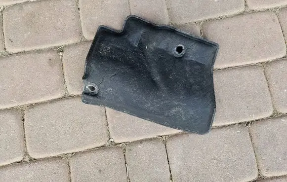 Opel Combo E Engine bonnet/hood sound/heat insulation 9817508480