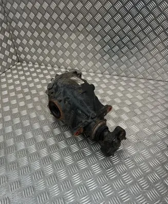 BMW 3 F30 F35 F31 Rear differential 7599475 E27091 7541580