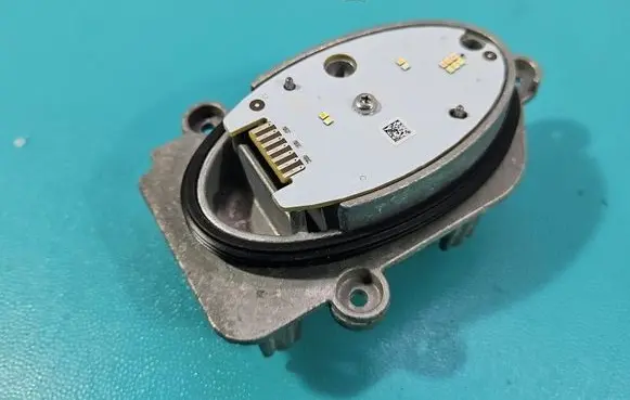 Opel Grandland X LED ballast control module IT51000653 IMPRK1543331