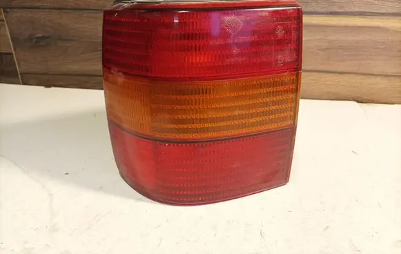 Volkswagen PASSAT B4 Rear/tail lights 3A9945257 394125
