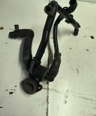 Volkswagen Transporter - Caravelle T5 Engine coolant pipe/hose 03L121065AJ V200SB6116