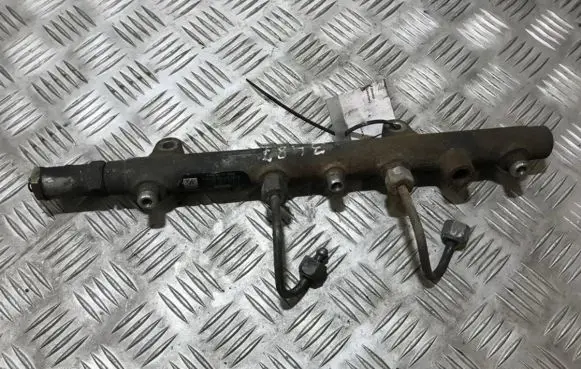 Renault Scenic II - Grand scenic II Fuel main line pipe 0445214024 8200347176
