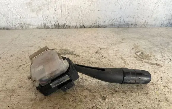 Hyundai Santa Fe Indicator stalk 202005768
