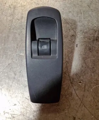 Renault Koleos I Electric window control switch 25411JY00A 0668