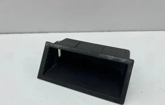 Volkswagen PASSAT B8 Ashtray (front) 3G2863077