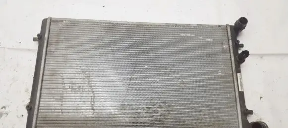 Volkswagen PASSAT B5.5 Coolant radiator 1j0121253ad