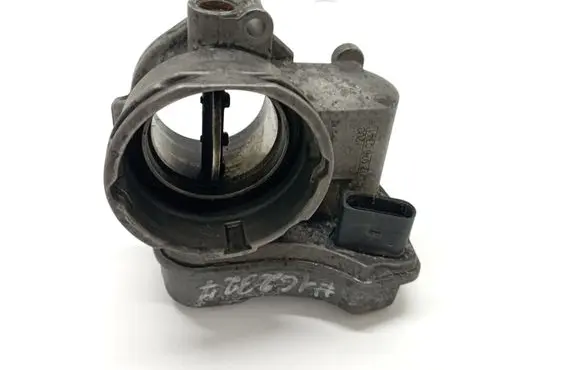 Audi A6 S6 C5 4B Throttle valve 03G128063B