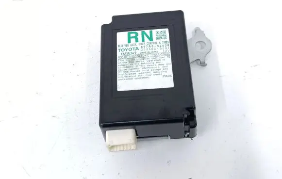 Toyota Prius c Keyless (KESSY) go control unit/module 897A052030 2584000041