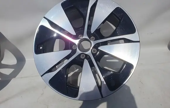 Mercedes-Benz E W214 R19 alloy rim 