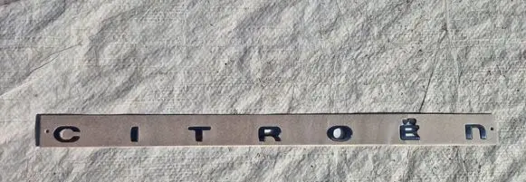 Citroen C5 X Manufacturers badge/model letters 9839738480 YL019577DX