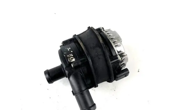Volkswagen PASSAT B8 Electric auxiliary coolant/water pump 04L965567