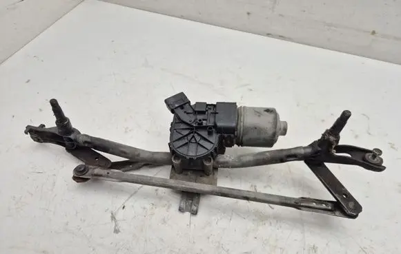 Peugeot Partner Front wiper linkage and motor 3397020954