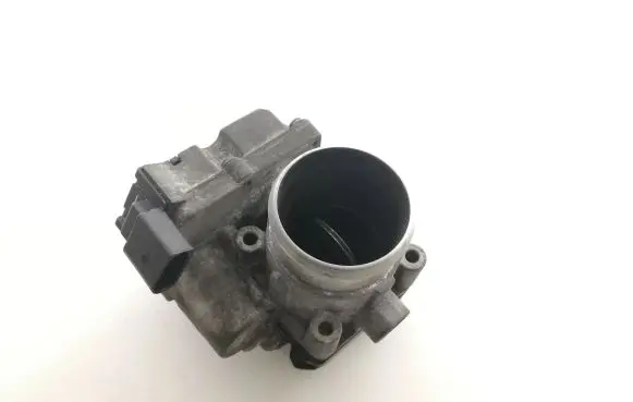 KIA Ceed Throttle valve 351002A750 KL515