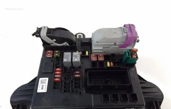 Opel Insignia A Fuse box set 22737770 02065618014