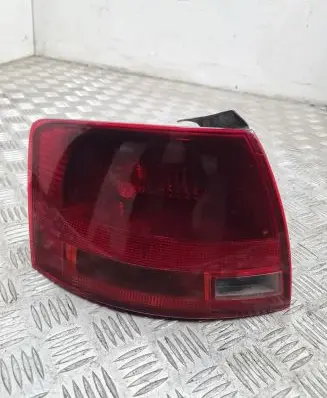 Audi A4 S4 B7 8E 8H Rear/tail lights 8E9945095C