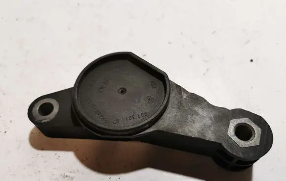 Audi Q7 4M Bracket in trunk/boot 0D7301197