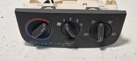Opel Combo C Climate control unit 031108X