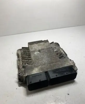 Volkswagen PASSAT B6 Engine control unit/module 03G906018EM 5WP45562AE