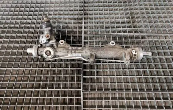 Mercedes-Benz SLK R172 Steering rack 1724600300 A1724600300