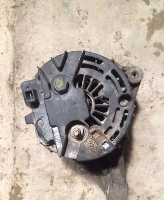 Volvo S40, V40 Generator/alternator 14V95140A 0124525029
