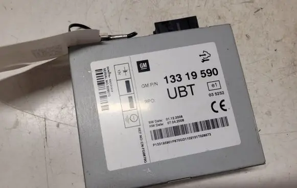 Antenna control unit