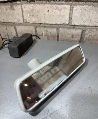 Volkswagen Sharan Rear view mirror (interior) E9014022