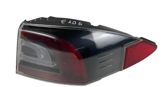 Tesla Model S Rear/tail lights 600592100C