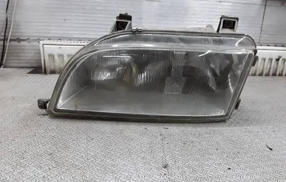 Renault Espace II Headlight/headlamp E20490021