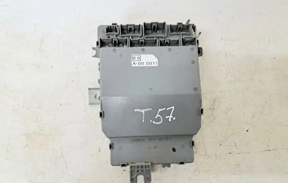 Honda Accord Fuse module