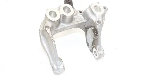 Honda CR-Z Engine mounting bracket