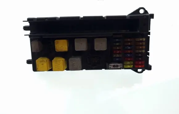 Volkswagen Crafter Fuse module 518817028