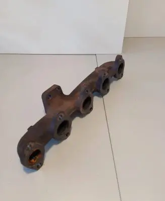 Volvo V40 Cross country Exhaust manifold