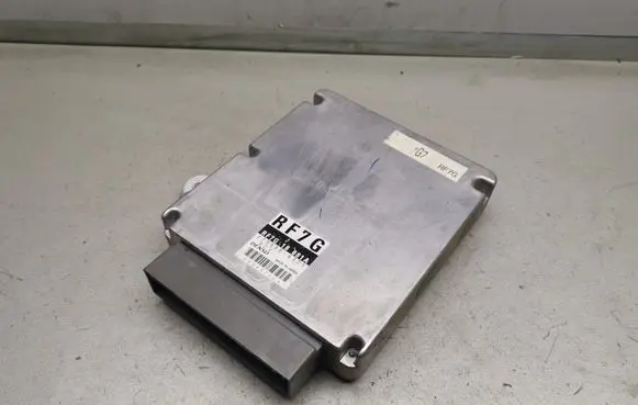 Mazda 6 Engine control unit/module RF7G18881A 2758006371
