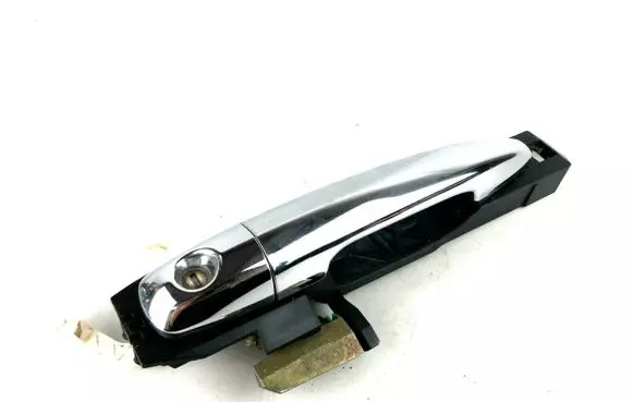 Subaru B9 Tribeca Front door exterior handle